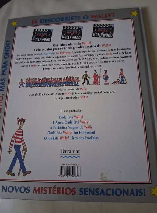 Livro "Onde está o Wally?"