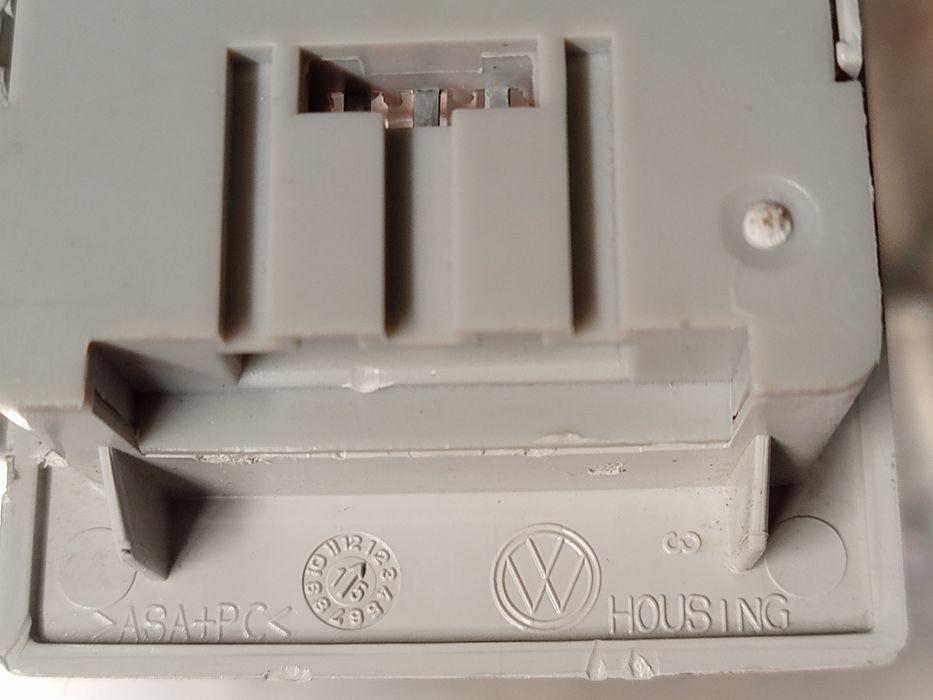 Плафон автомобільний салона нові оригінал Фольксваген Кадді, Гольф.