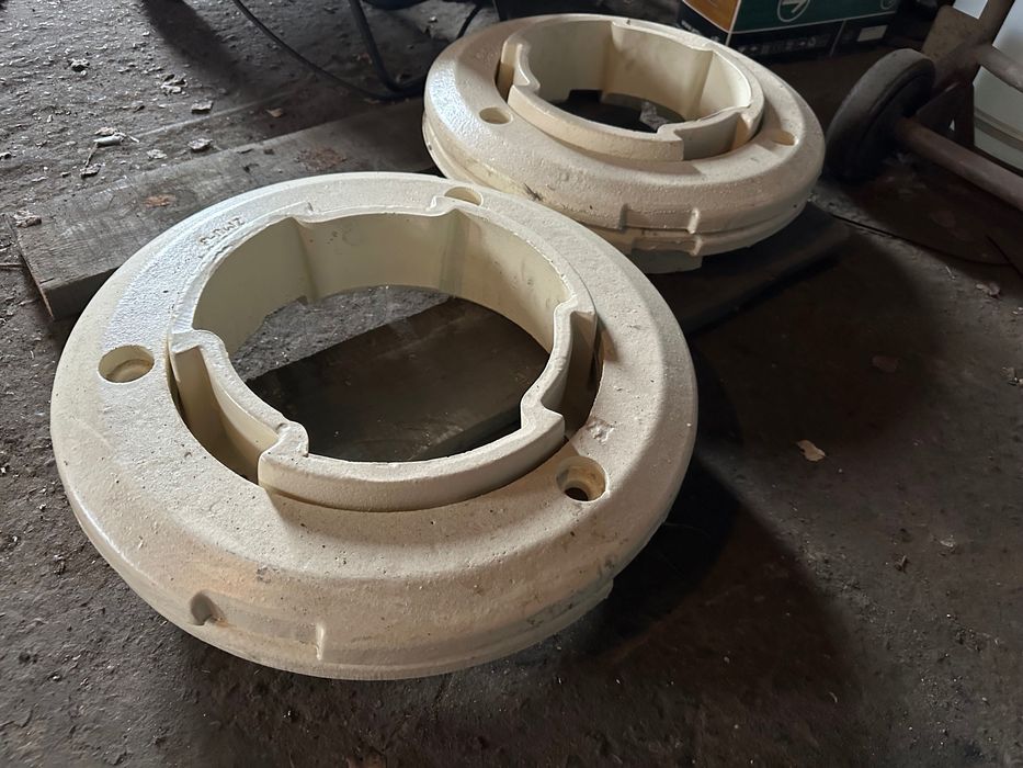 Obciążniki Ursus C 360 Tył