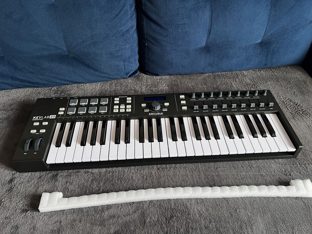 Arturia Keylab Essential 49