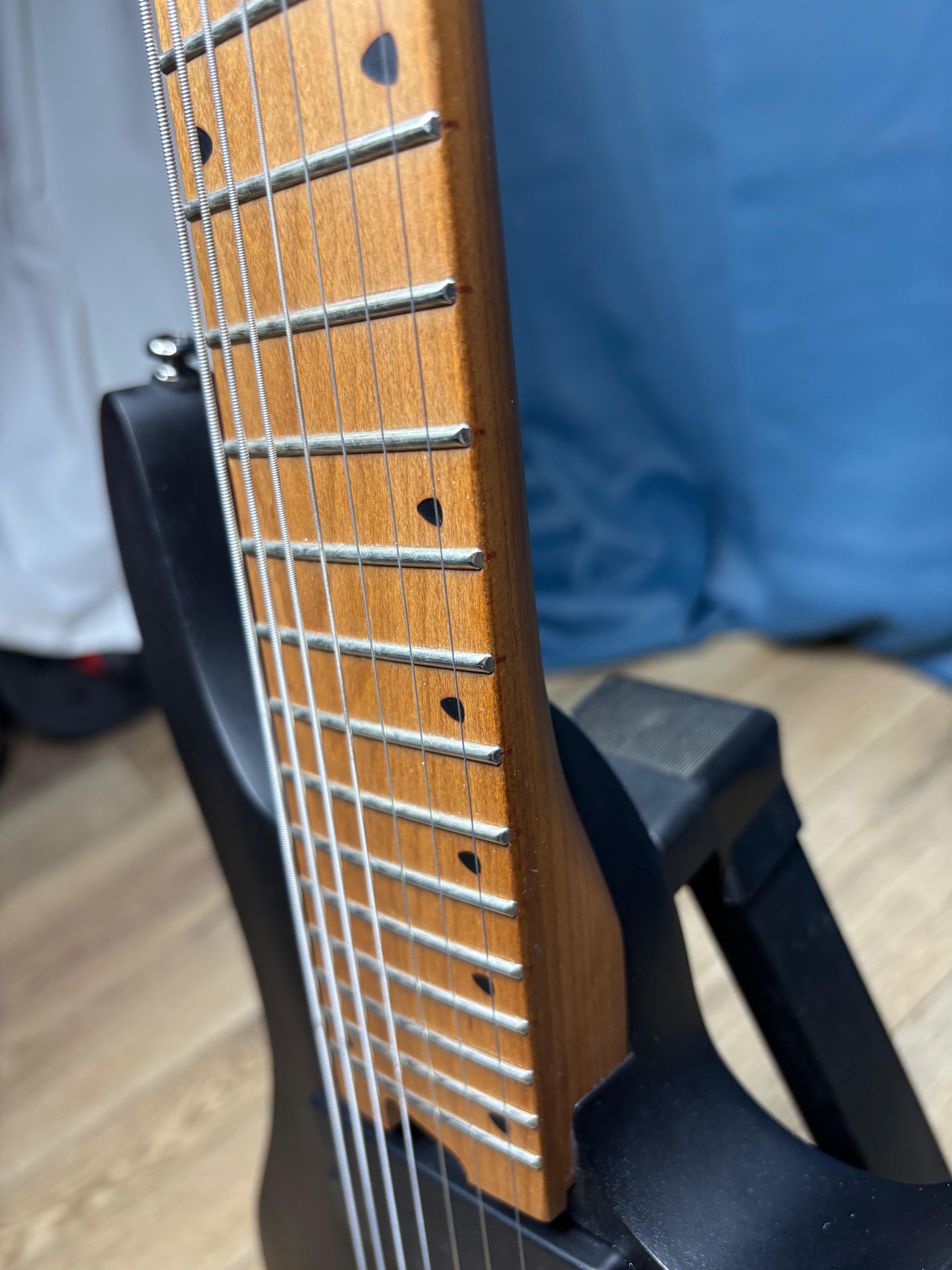 Cort KX307MS 7-strunowa gitara multiscale