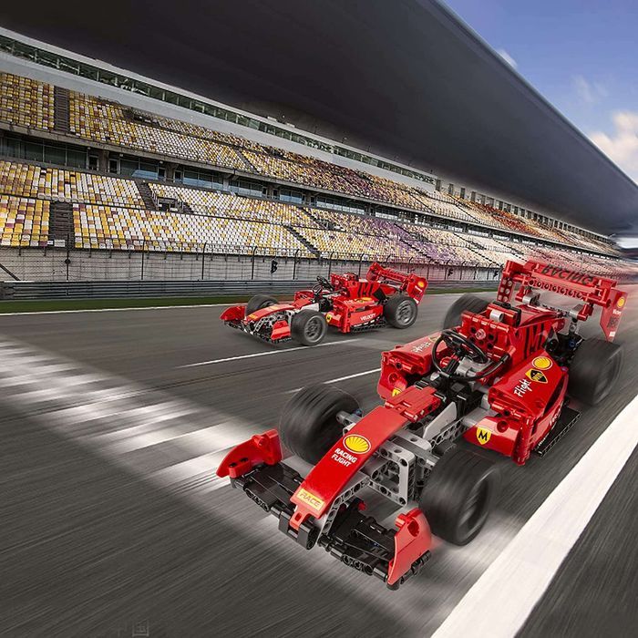 klocki technic bolid f1 rc na pilota