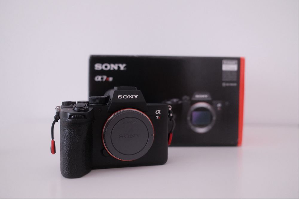Vendo Sony a7R IV