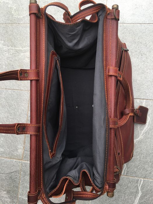 mala de viagem em pele