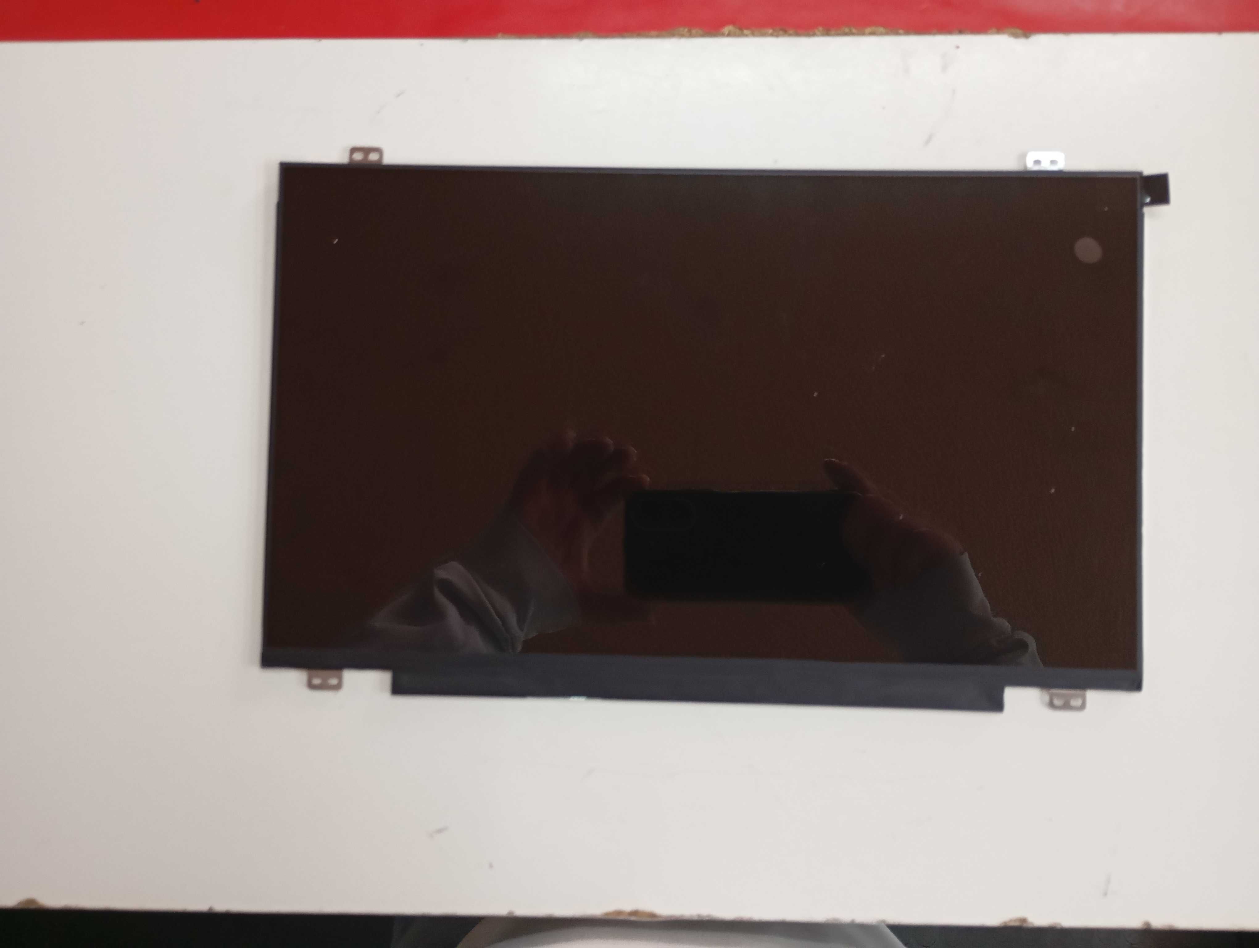 LCD 14" HD 30p para portatil