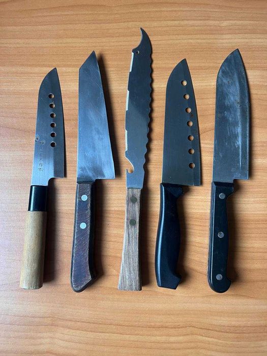 Набор из 5 кухонных ножей привезенных из Японии.