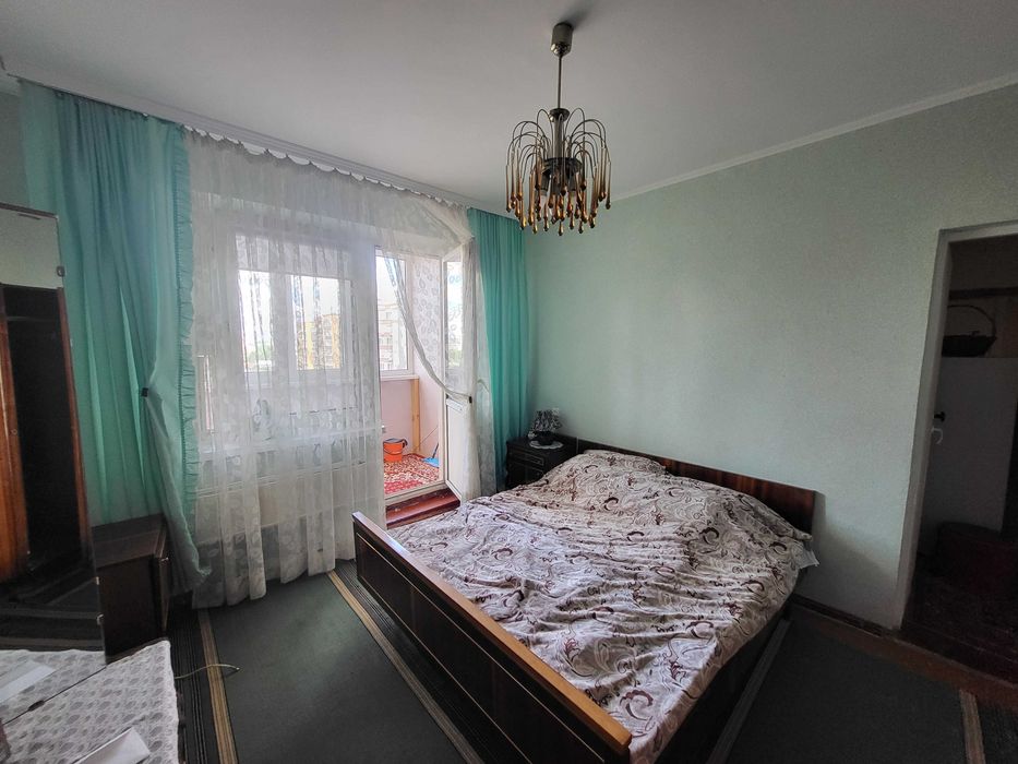 Продаж 3-кімнатної квартири в Дубово (навпроти "Корони") 39490