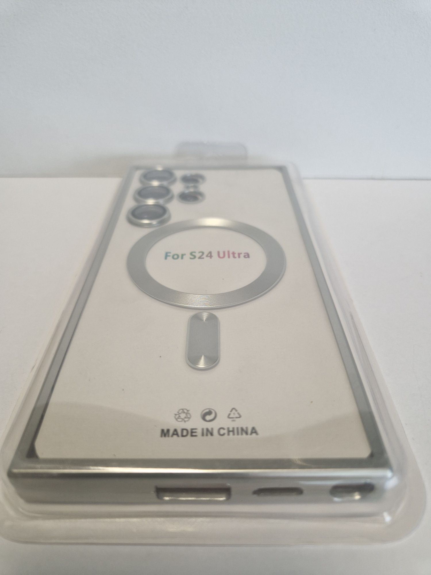 Metallic Magsafe Case do Samsung Galaxy S24 Ultra Srebrny