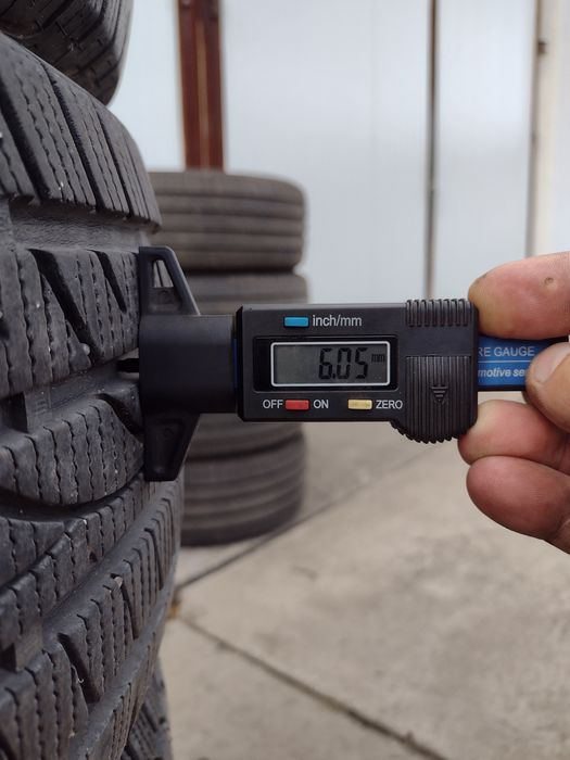 Opony zimowe 195/55R16