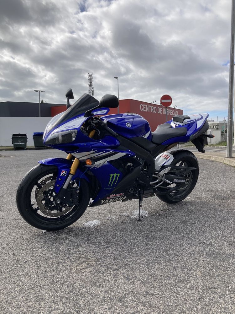 Yamaha R1 de 2004