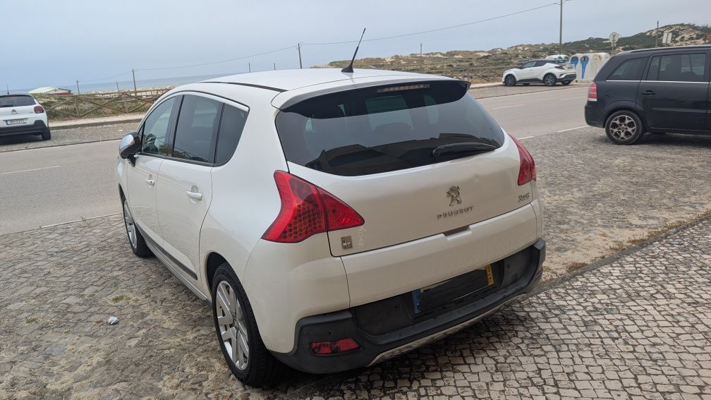 Peugeot 3008 2.0 HDi Hybrid4 Automático