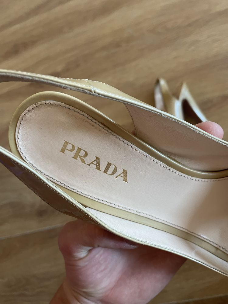 Туфлі Prada original