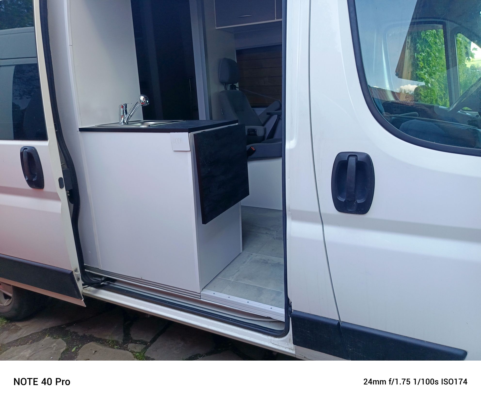 Kampervan Kamper SAMOWYSTARCZALNY Ducato Jumper Boxer