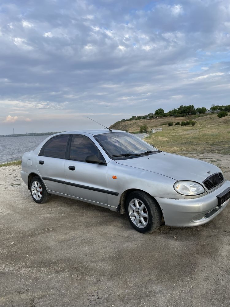 Daewoo Lanos 1.5