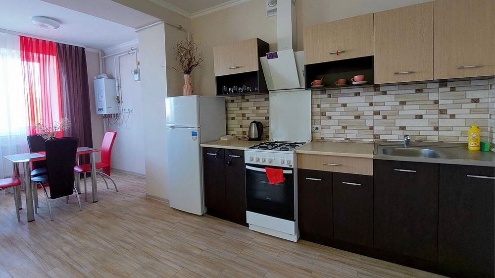 Нова  Квартирки-студія в  центрі