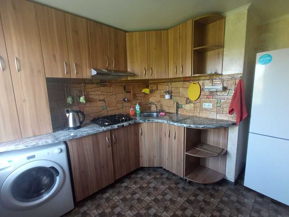 Романтична квартира- студія з дизайнерським ремонтом