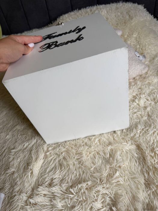 Весільній банк дерево