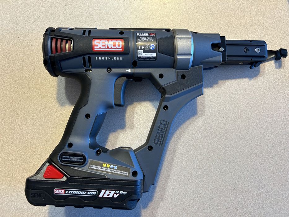 Akumulatorowa wkrętarka taśmowa Twister Senco DS525-18V