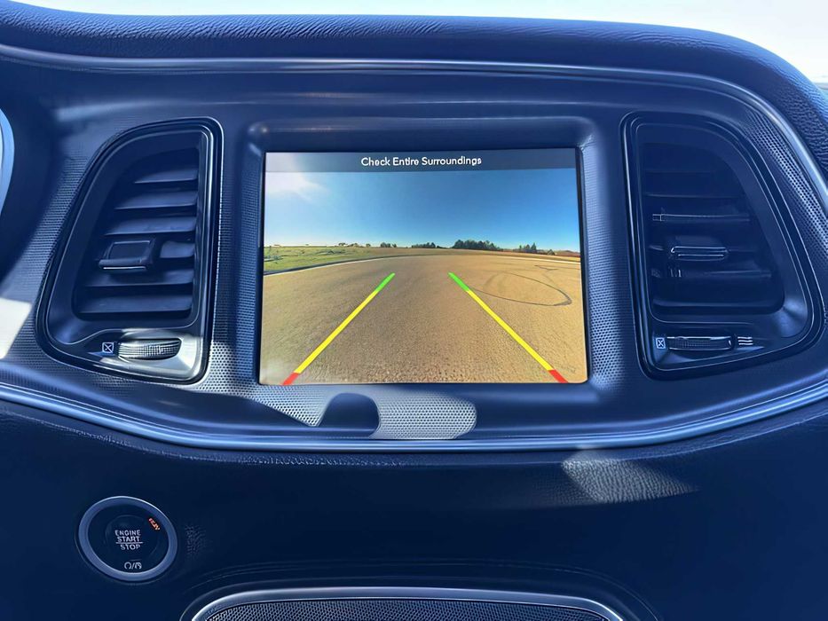 Dodge Challenger      2017