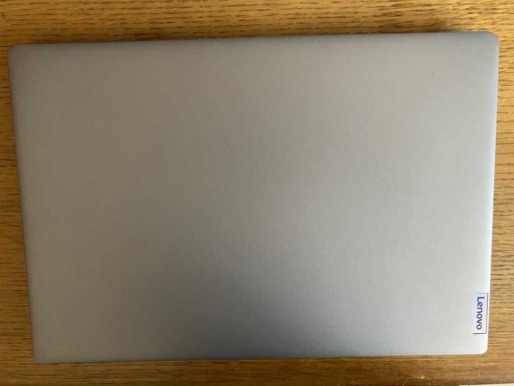 Laptop Lenovo Ideapad 3 - 17,3" i3 8GB 512GB SSD Win11 Pro + torba