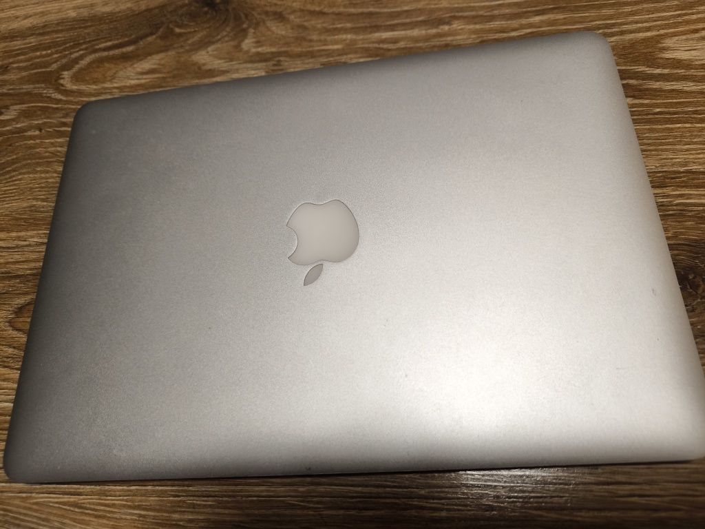 MacBook Air 13 stan bdb