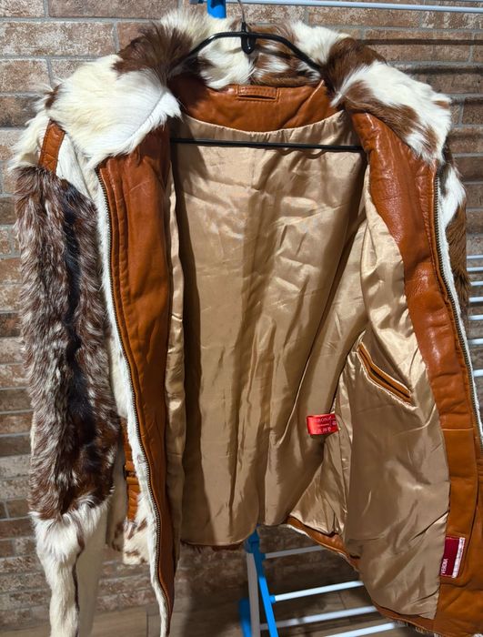 Шуба, унісекс, натуральна шкіра та натуральне хутро.