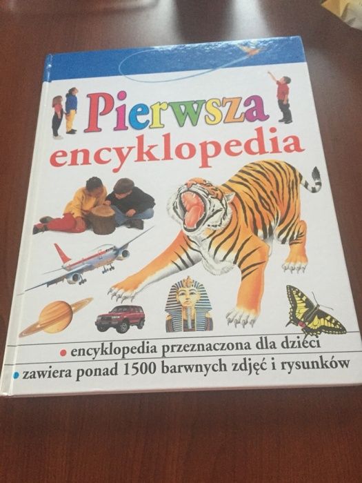 Pierwsza encyklopedia