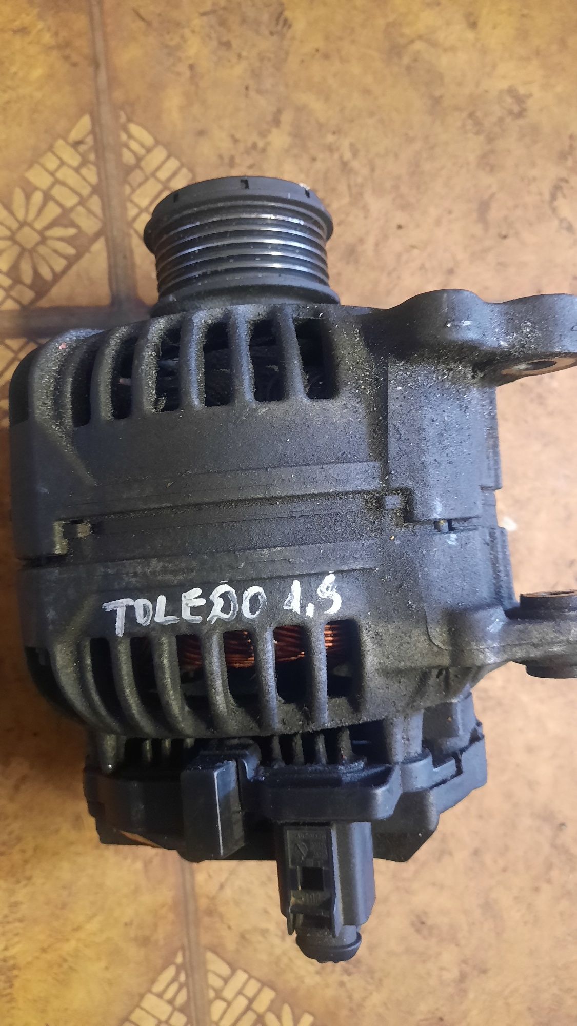 Alternator  Seat Toledo 1,9 tdi 130A 028903.028 E