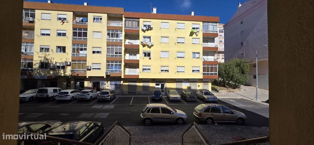 T2 na Serra das Minas com excelente localização e boas áreas