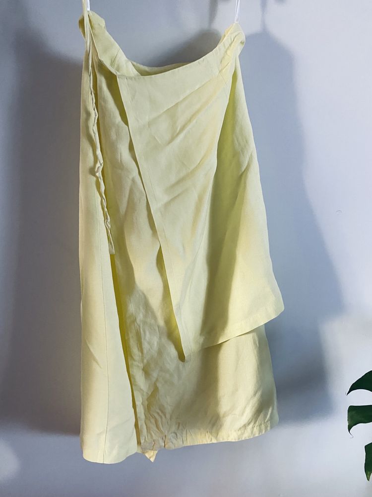 Żółta spódnica midi ZARA 35