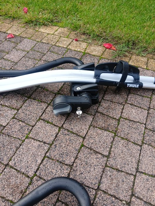 Thule 951 ,2 sztuki stan bardzo dobry