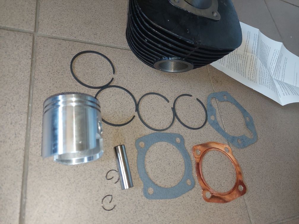 Fabrycznie nowy cylinder tlok silnika s32 s34 shl m11 175 wfm kpl