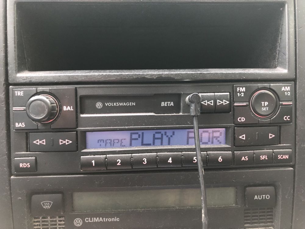 Radio Golf 4 IV Beta AUX