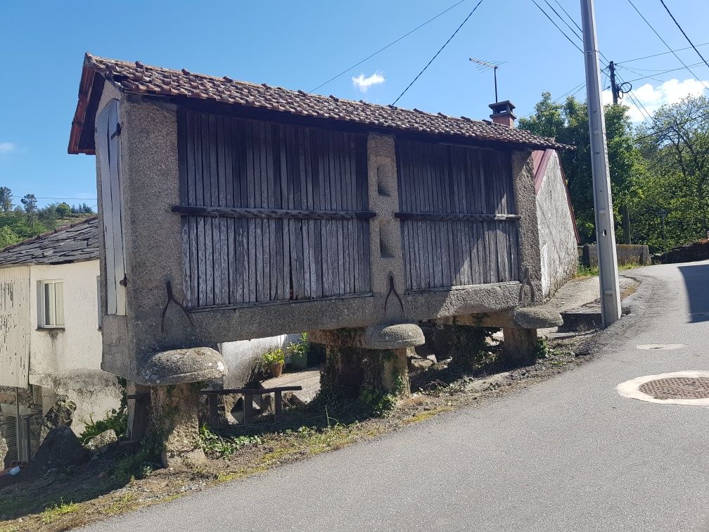 Canastro/Espigueiro