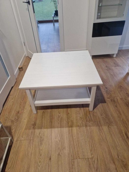 stolik kawowy HEMNES z IKEA