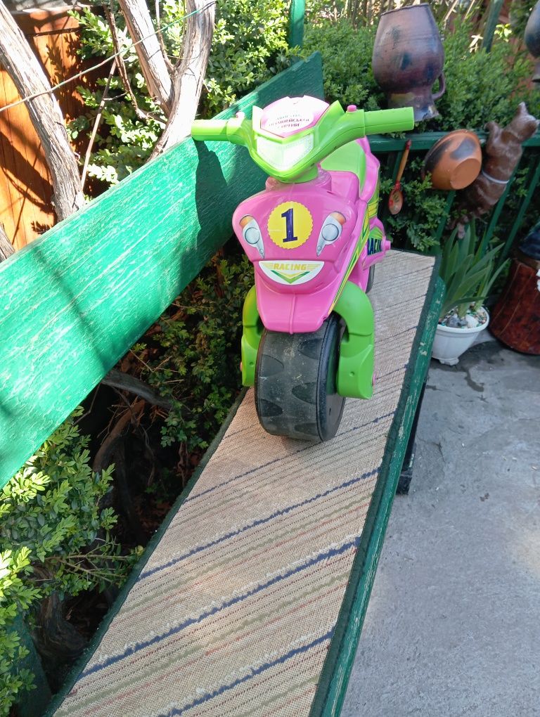 Дитячий транспорт