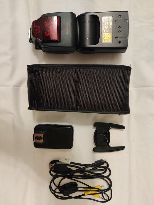 Продам комплектом фото спалахи для нікон все що на фото торг