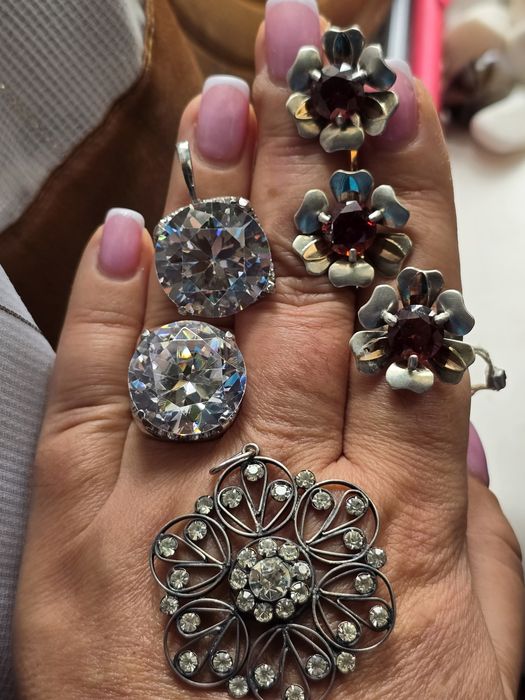 Продам серебро 925 пр.