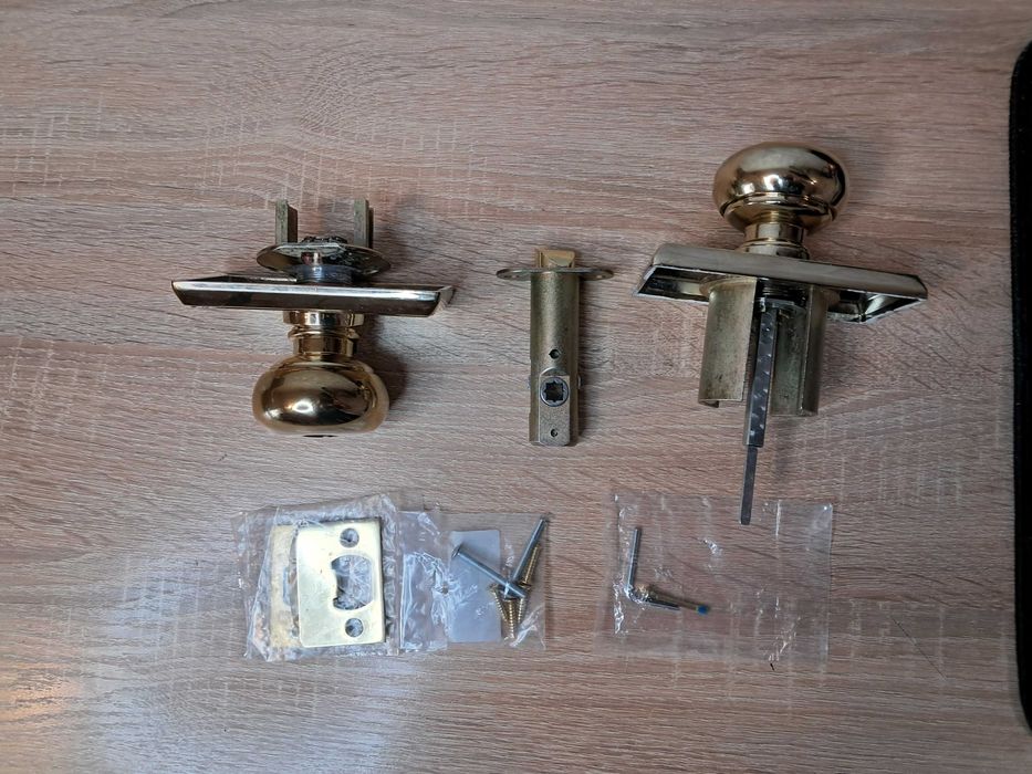 Дверний замок з ручками EMTEK 5121PUS3 USA