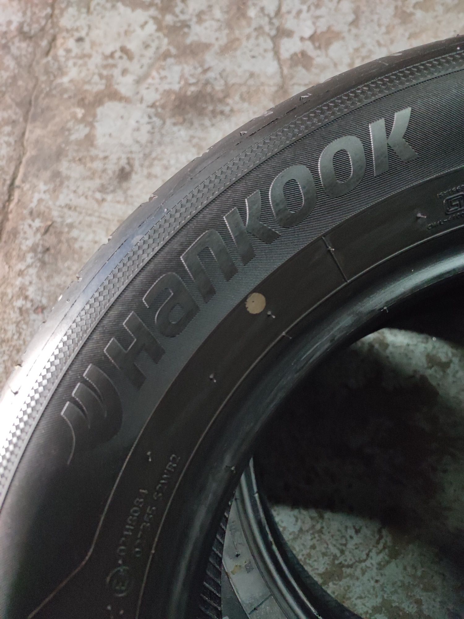 Pneus 205/65r16 Hankook Ventus Prime 3 com 80% piso