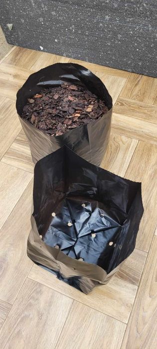 Doniczki 2L/100szt foliowe Produkcyjne PRODUCENT