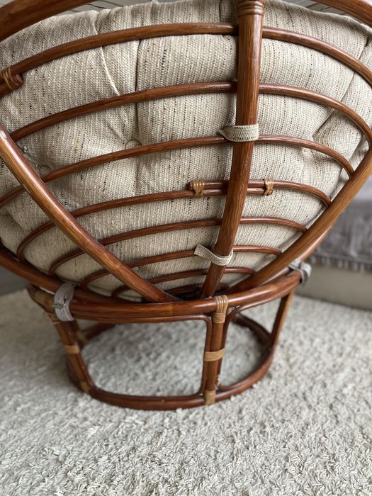 Крісло плетене кругле з натурального ротанга