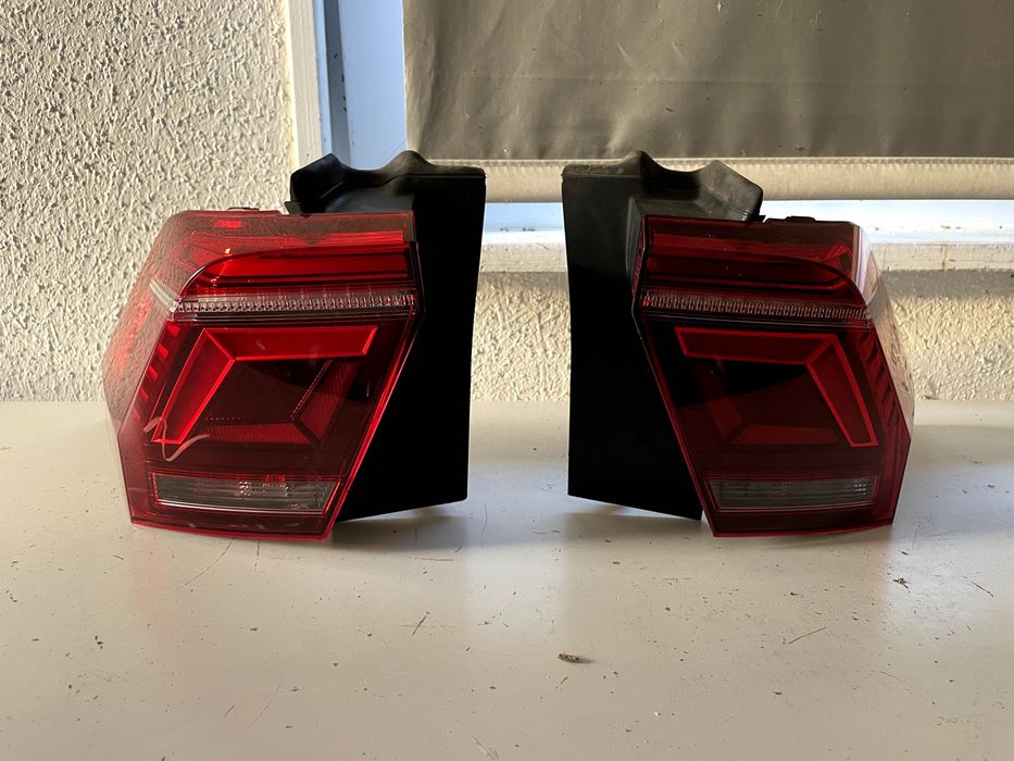 VW Tiguan lift LAMPA TYL TYLNA prawa lewa IQ Light europa 5na