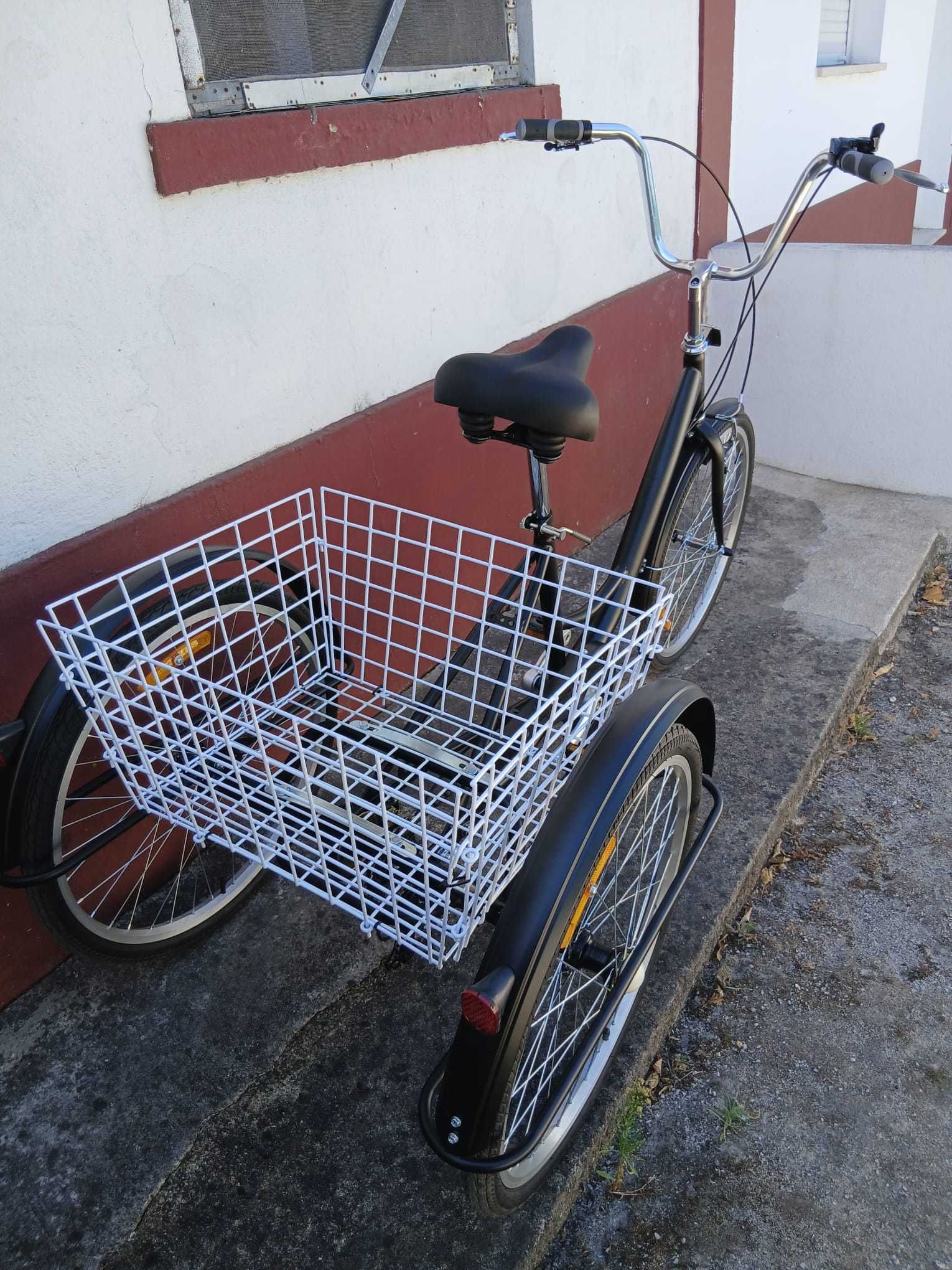 Tricicleta a Pedal 24"