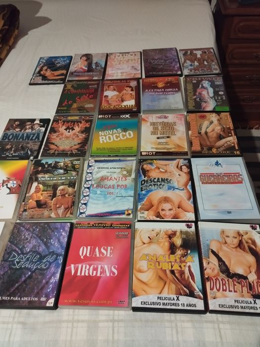 Filmes pornográficos em CD