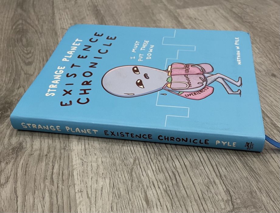 Livro: "Strange Planet - Existence Chronicle"