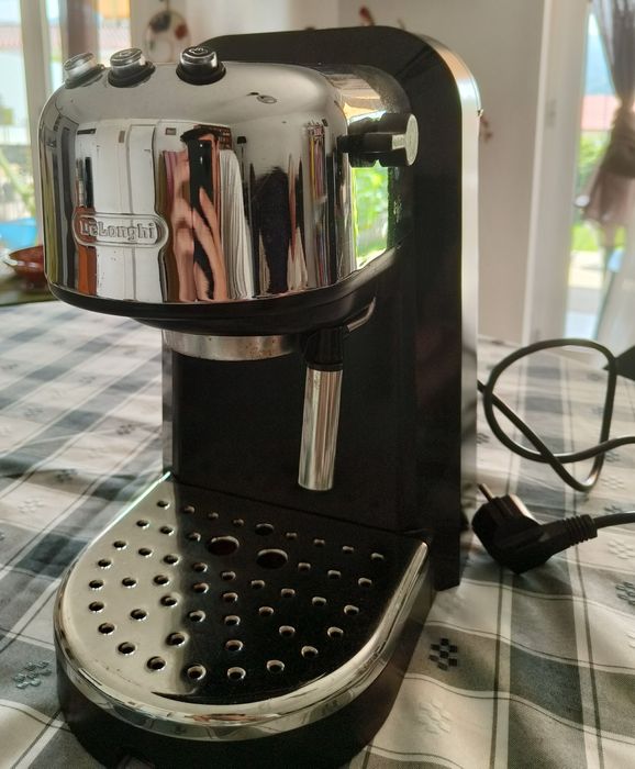 Máquina de café DeLonghi