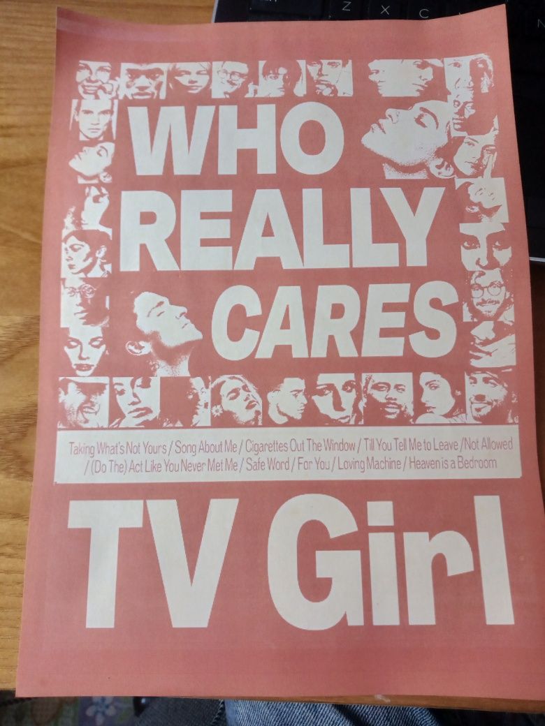 wydruk plakatu "TV Girl"