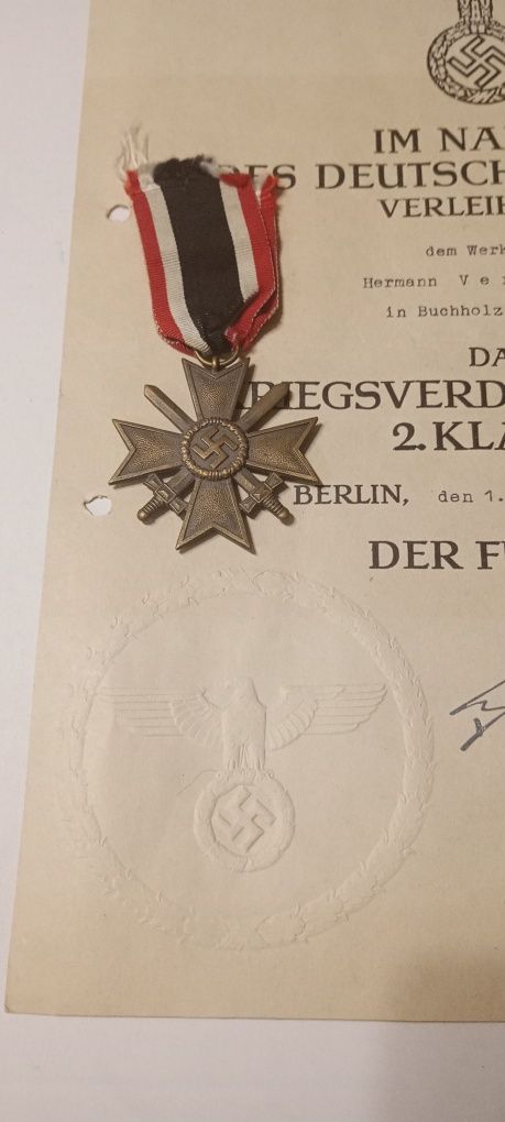 Militaria de Trincheira Werhmatch Cruz de Mérito Espadas Certificado
