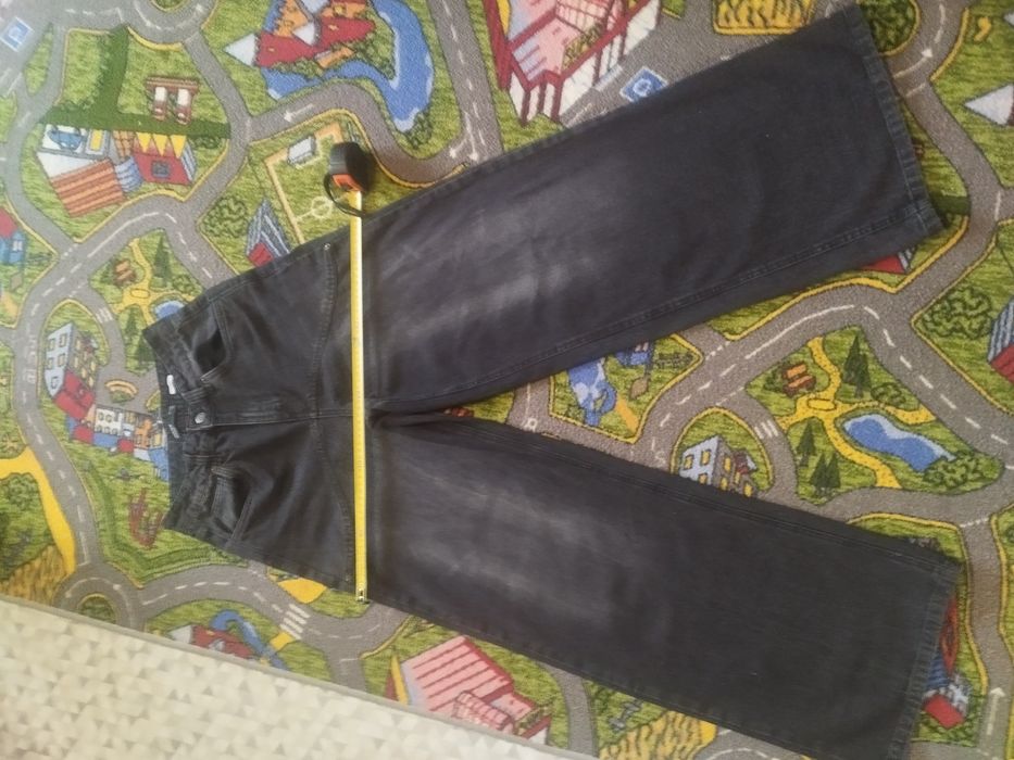 Джинси  жіночі  широкі